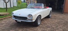 Load image into Gallery viewer, FIAT 124 Spider