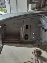 Load image into Gallery viewer, FIAT 124 Spider