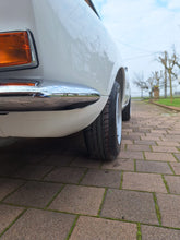 Load image into Gallery viewer, FIAT 124 Spider