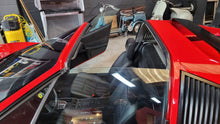 Load image into Gallery viewer, Ferrari 328 Modèle 208 GTS QV Cabriolet