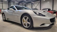 Load image into Gallery viewer, Ferrari California V8 4.3 460ch