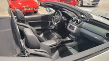 Load image into Gallery viewer, Ferrari California V8 4.3 460ch