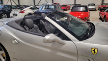 Load image into Gallery viewer, Ferrari California V8 4.3 460ch