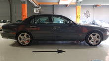 Load image into Gallery viewer, Jaguar XJ 4.2i Pack XJR