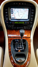Load image into Gallery viewer, Jaguar XJ 4.2i Pack XJR