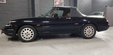 Load image into Gallery viewer, Alfa Romeo Spider 2.0i
