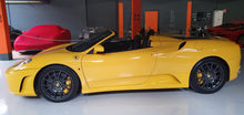 Load image into Gallery viewer, Ferrari F430 4.3i V8 32v F1 SPIDER