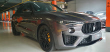 Load image into Gallery viewer, Maserati Levante 3.0 350Ch. Gransport *Pack NERISSIMO*PANO*21"*FU