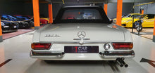 Load image into Gallery viewer, Mercedes-Benz SL 250 Pagode