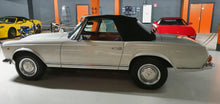 Load image into Gallery viewer, Mercedes-Benz SL 250 Pagode