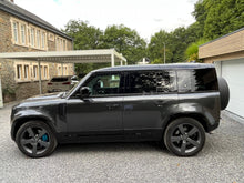 Load image into Gallery viewer, Land Rover Defender 110 P525 'Edition' Head Up