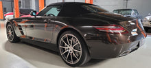 Load image into Gallery viewer, Mercedes-Benz SLS AMG Roadster