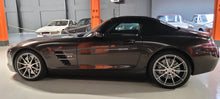 Load image into Gallery viewer, Mercedes-Benz SLS AMG Roadster