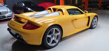 Load image into Gallery viewer, PORSCHE Carrera GT