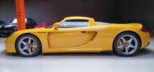 Load image into Gallery viewer, PORSCHE Carrera GT