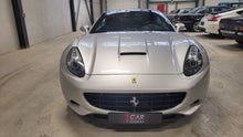 Load image into Gallery viewer, Ferrari California V8 4.3 460ch
