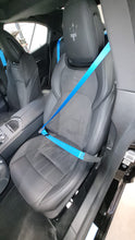 Load image into Gallery viewer, Maserati Ghibli Fragment 2.0 MHEV 330Hp
