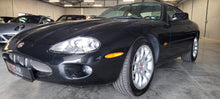 Load image into Gallery viewer, Jaguar XKR 4.0i V8
