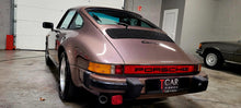 Load image into Gallery viewer, Porsche 911 3.2 Carrera
