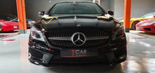 Load image into Gallery viewer, Mercedes-Benz CLA 220 Shooting Pack AMG
