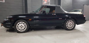 Alfa Romeo Spider 2.0i