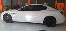 Load image into Gallery viewer, Maserati Ghibli 3.0 Turbo GranSport ** Pack NERISSIMO** 20&quot;
