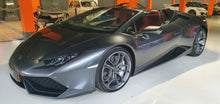 Load image into Gallery viewer, Lamborghini Huracan Spyder 5.2 V10   Cabriolet
