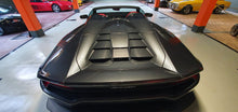 Load image into Gallery viewer, Lamborghini Huracan Spyder 5.2 V10   Cabriolet
