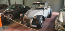 Load image into Gallery viewer, Citroen 2CV 6 Charleston
