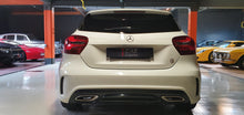 Load image into Gallery viewer, Mercedes-Benz A 200 AMG Pack Night Panoramique Boite Auto.
