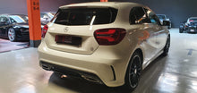 Load image into Gallery viewer, Mercedes-Benz A 200 AMG Pack Night Panoramique Boite Auto.
