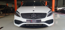 Load image into Gallery viewer, Mercedes-Benz A 200 AMG Pack Night Panoramique Boite Auto.
