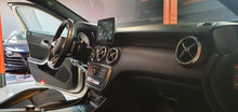 Load image into Gallery viewer, Mercedes-Benz A 200 AMG Pack Night Panoramique Boite Auto.
