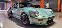 Load image into Gallery viewer, Porsche 911 Turbo Look *** VERITABLE***
