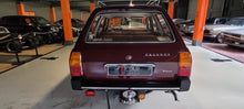 Load image into Gallery viewer, Peugeot 504 Break Familial 6 Places *** 1er propriétaire***
