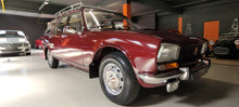 Load image into Gallery viewer, Peugeot 504 Break Familial 6 Places *** 1er propriétaire***
