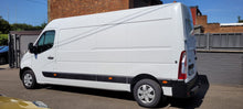 Load image into Gallery viewer, Renault Master L3H2 3.5t 2.3 dCi 145
