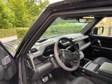 Load image into Gallery viewer, Land Rover Defender 110 P525 &#39;Edition&#39; Head Up
